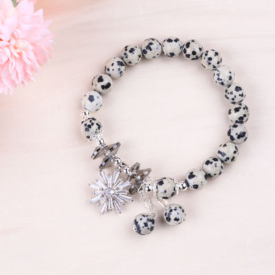 Pedra preciosa personalizada 8mm Jáspero redondo de Dalamatação com Floco de Neve Pulseira de contas encantadora para dar presente