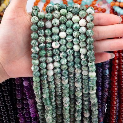 Bolas redondas com manchas azuis Cristal natural de pedra preciosa Filamentos de bolas soltas para fabricação de jóias DIY