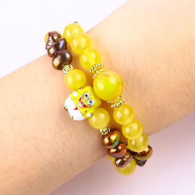Cura Cristal Vermelho Verdadeiro Calcedônia e Cor de Café Pérola de Água Fresca Com Bob Esponja Cartoon Charm Bracelet