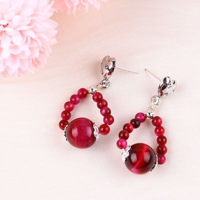 Brincos de pedra de cristal feitos à mão Olho de tigre rosa vermelho Pedra preciosa Encanto de coração de pérolas Brincos de pendente