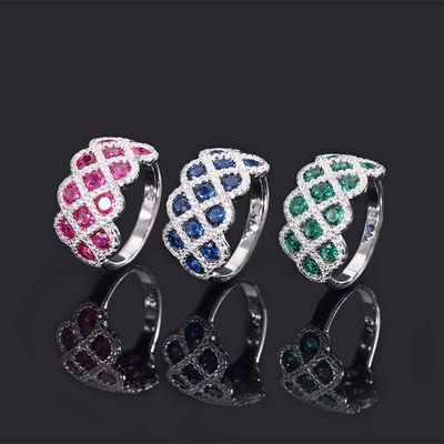 Zircon 925 Sterling Silver Gem Anéis de noivado Forma de flor