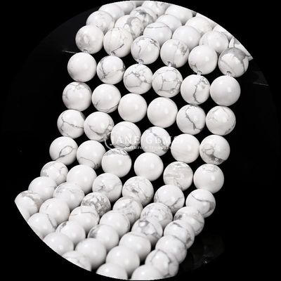 Pedras preciosas de corte redonda multicoloridas Vários tipos Howlite contas de turquesa africana para jóias de bricolage